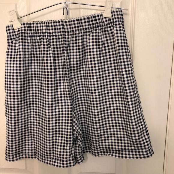 Crew Neck and Shorts Set Petite Small - Picture 6 of 7